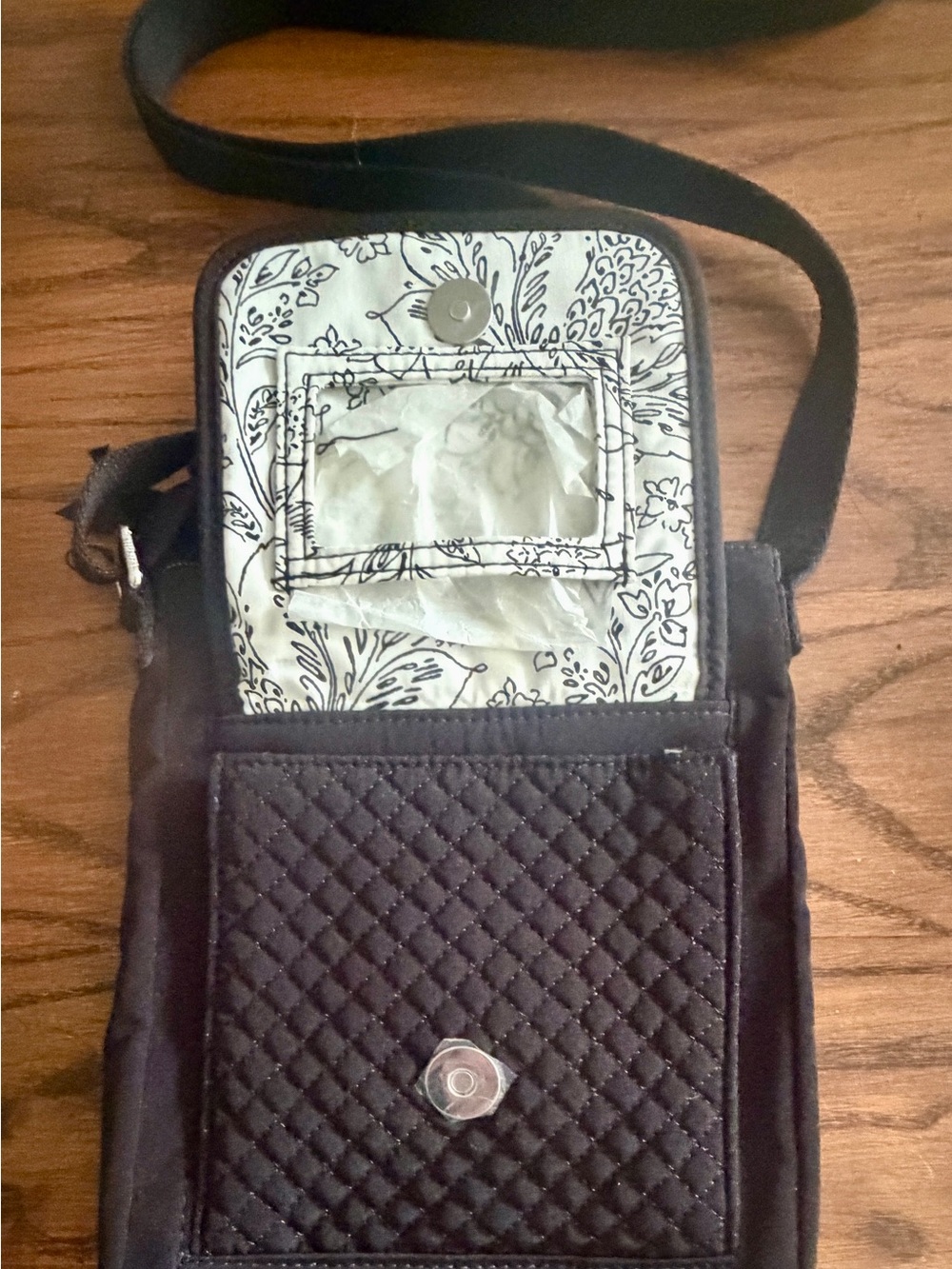 Vera Bradley Black Quilted Crossbody Messenger - Picture 2 of 3